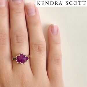 RARE Kendra Scott Tessa Ring Maroon Jade Size 6